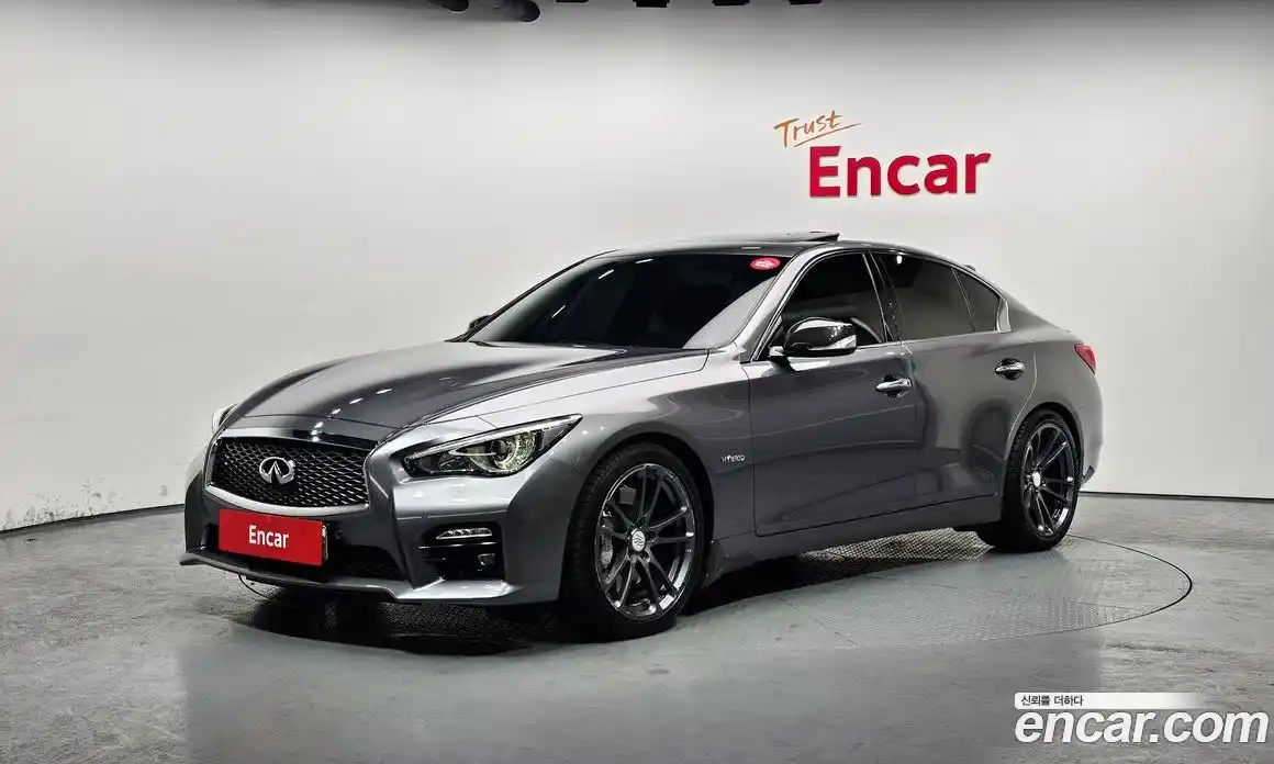 Infiniti Q50 2017 3.5 Автомат в Москве № 284127, фото 19