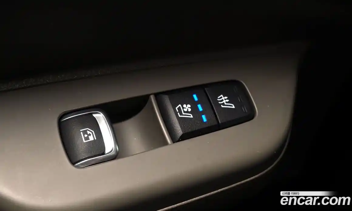 Kia Canival 2024 1.6 Автомат в Москве № 287258, фото 17