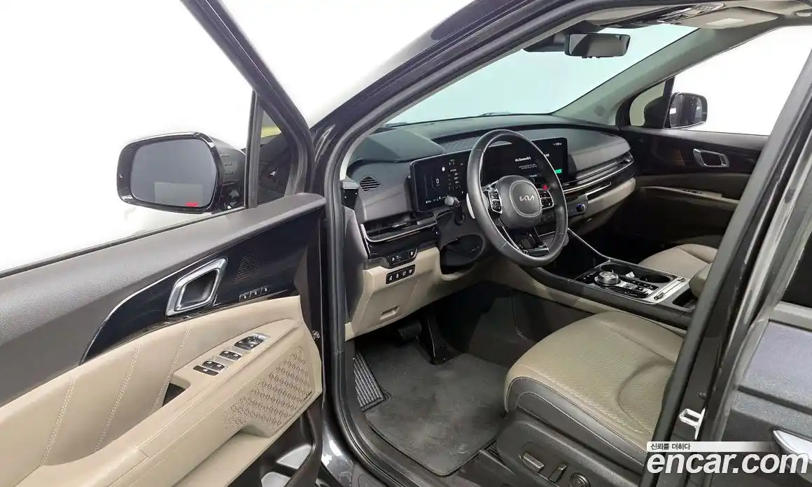 Kia Canival 2024 1.6 Автомат в Москве № 287258, фото 19