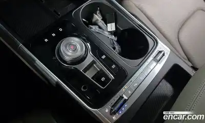 Kia Canival 2024 1.6 Автомат в Москве № 287258, миниатюра 2