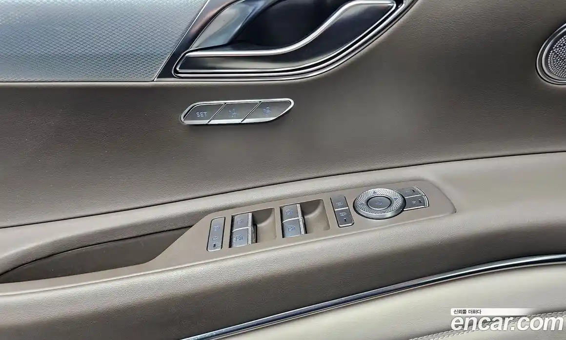 Genesis GV80 2022 2.5 Автомат в Москве № 289136, фото 16