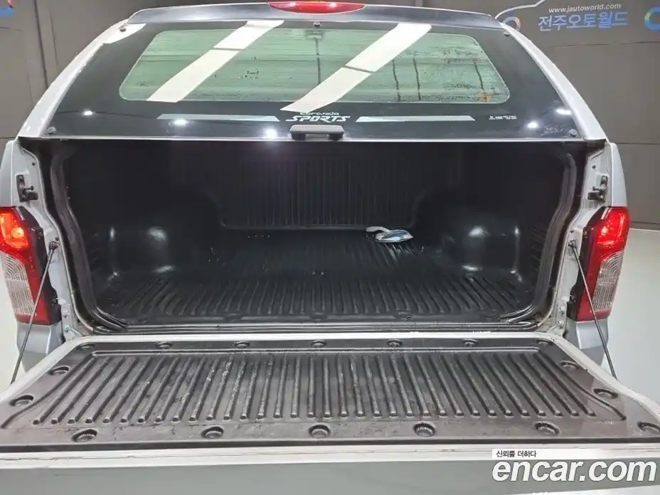 SsangYong Korando 2014 2.0 Автомат в Москве № 29046, фото 18