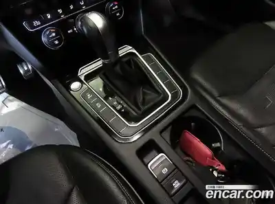 Volkswagen Arteon 2019 2.0 Автомат в Москве № 301781, миниатюра 12