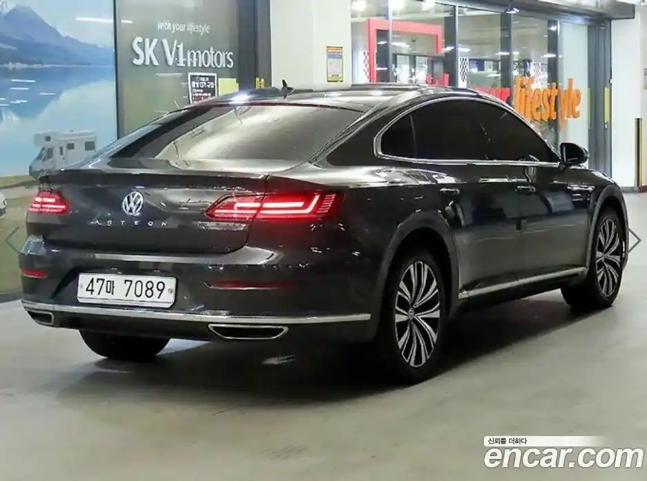 Volkswagen Arteon 2019 2.0 Автомат в Москве № 301781, фото 4