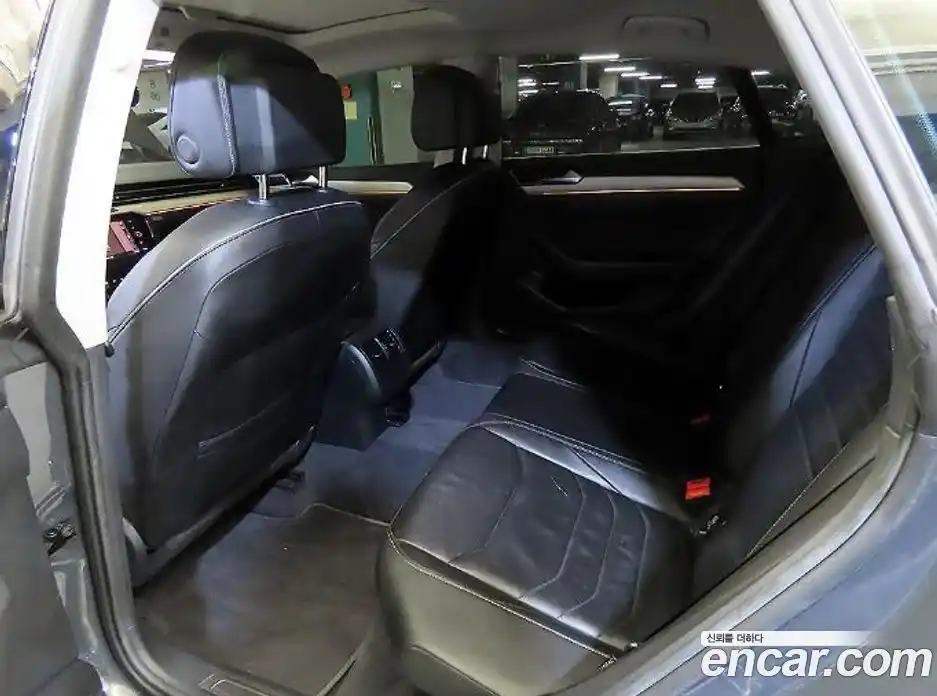 Volkswagen Arteon 2019 2.0 Автомат в Москве № 301781, фото 7