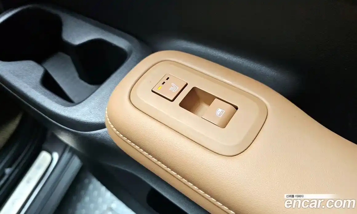 Hyundai Santa Fe 2024 2.5 Автомат в Москве № 303606, фото 14