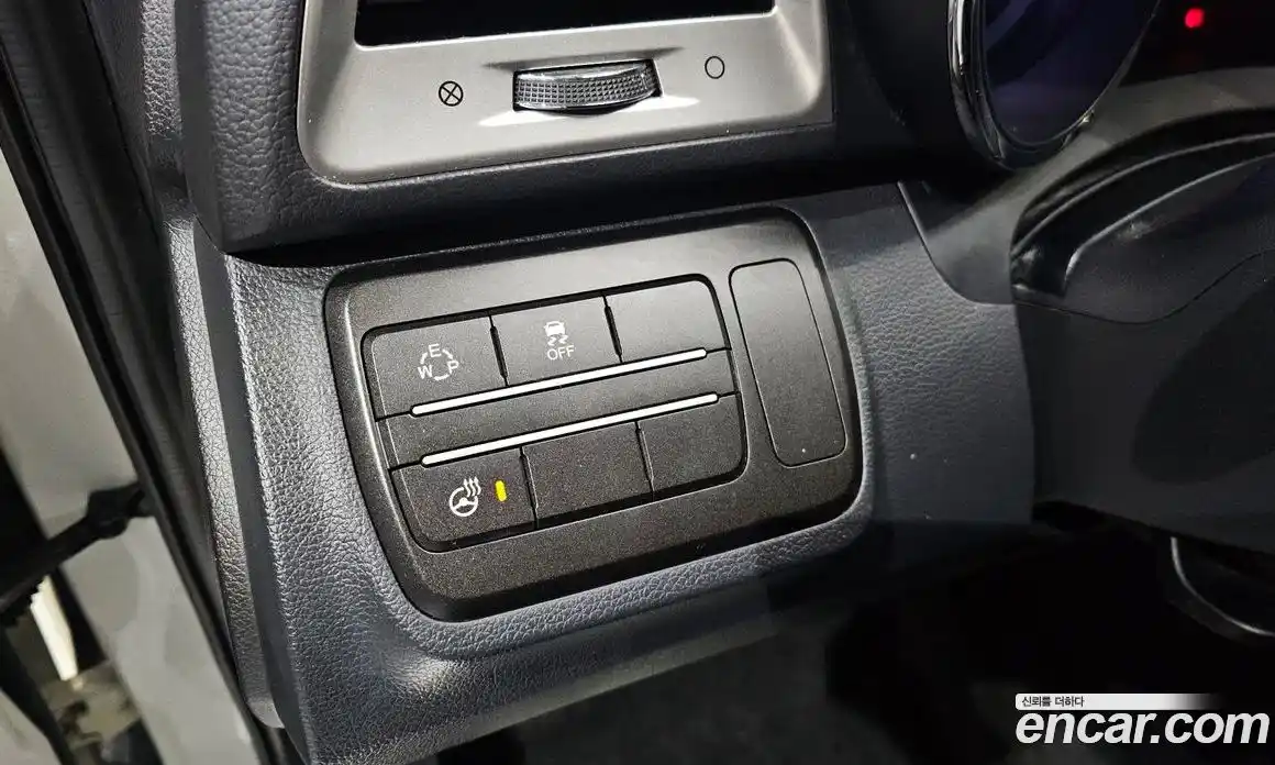 SsangYong TIBOLI 2015 1.6 Автомат в Москве № 31016, фото 12