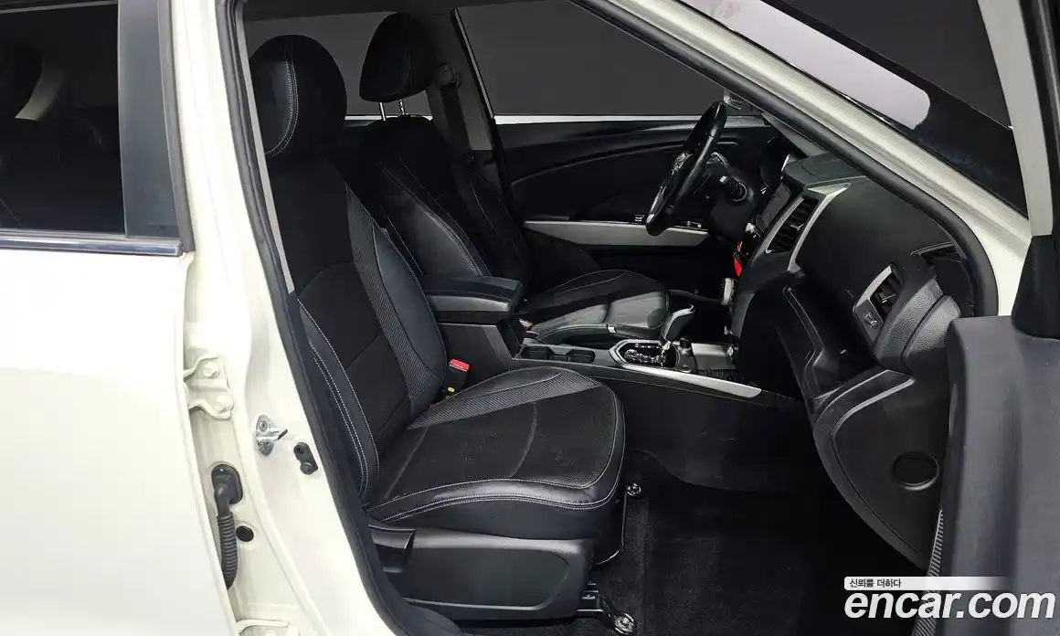 SsangYong TIBOLI 2015 1.6 Автомат в Москве № 31016, фото 14