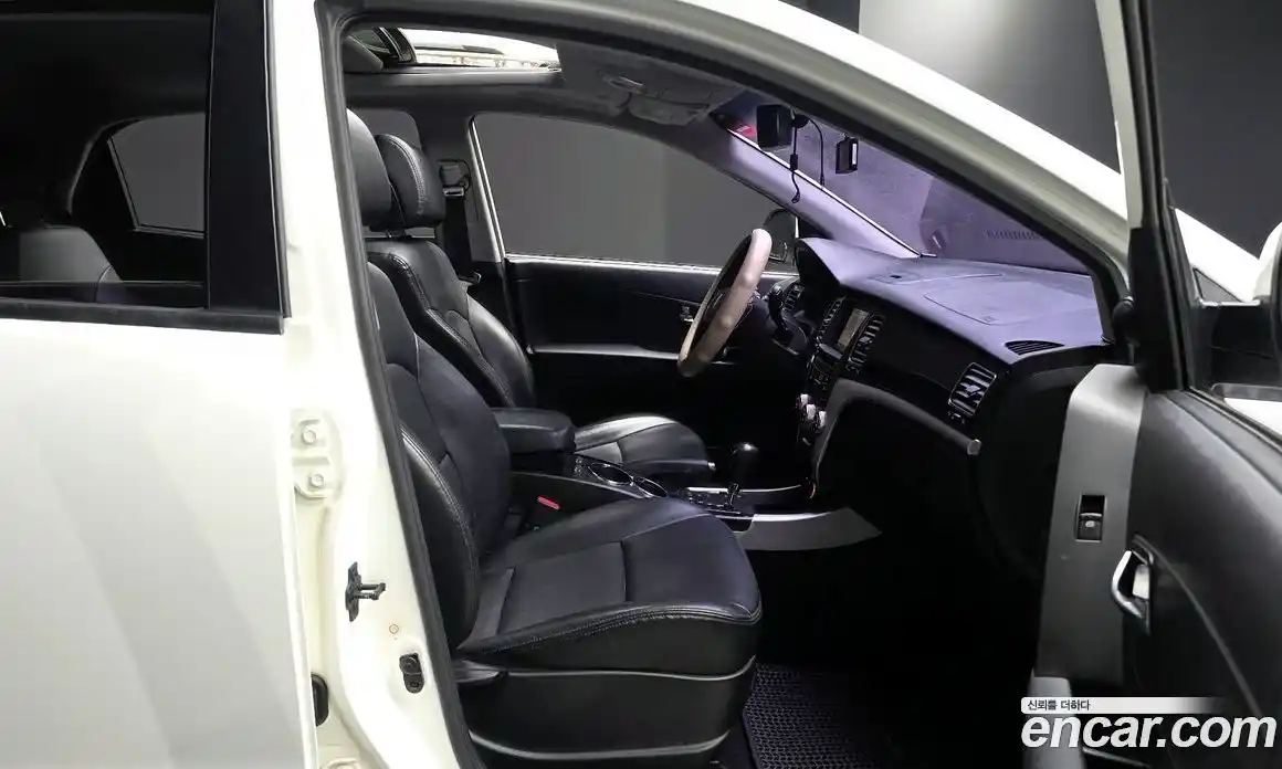 SsangYong Korando 2013 2.0 Автомат в Москве № 324429, фото 16