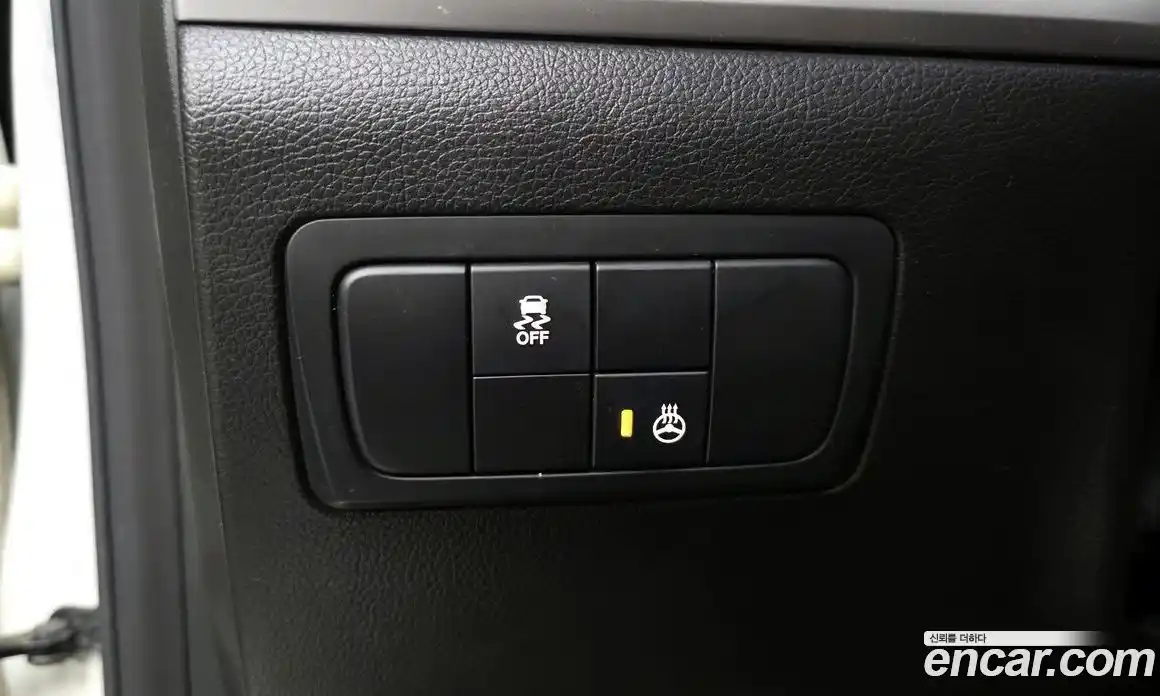 SsangYong Korando 2013 2.0 Автомат в Москве № 324429, фото 18