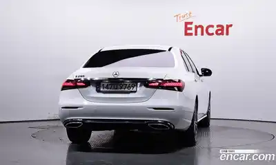 Mercedes-Benz E-Class 2021 2.0 Автомат в Москве № 325100, миниатюра 6