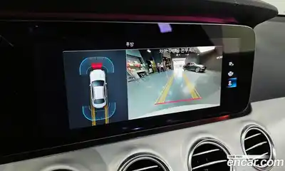 Mercedes-Benz E-Class 2021 2.0 Автомат в Москве № 325100, миниатюра 8