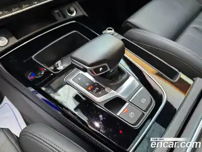 Audi Q5 2021 2.0 Автомат в Москве № 325432, миниатюра 9