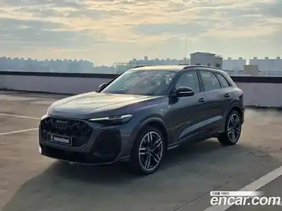 Audi Q5 2025 2.0 Автомат в Москве № 325826, миниатюра 2