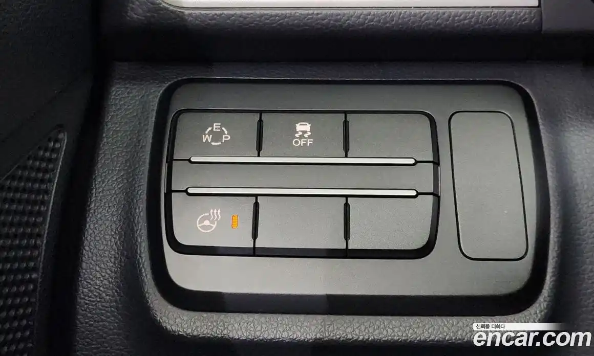 SsangYong TIBOLI 2016 1.6 Автомат в Москве № 32734, фото 12