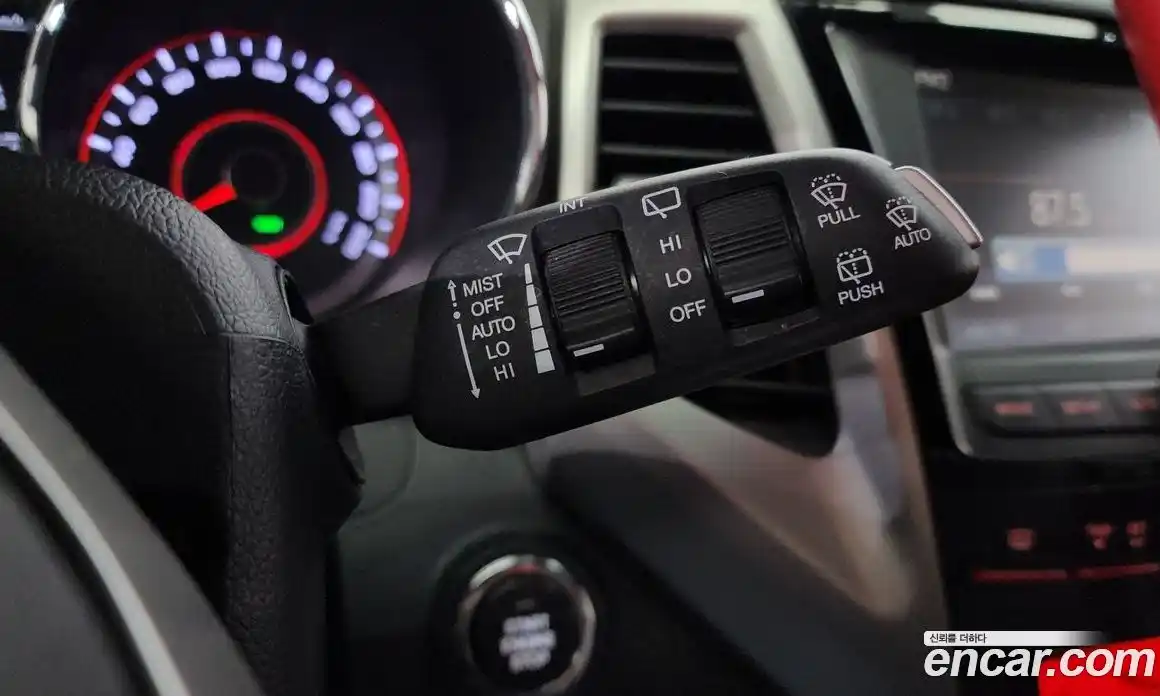 SsangYong TIBOLI 2016 1.6 Автомат в Москве № 32734, фото 15