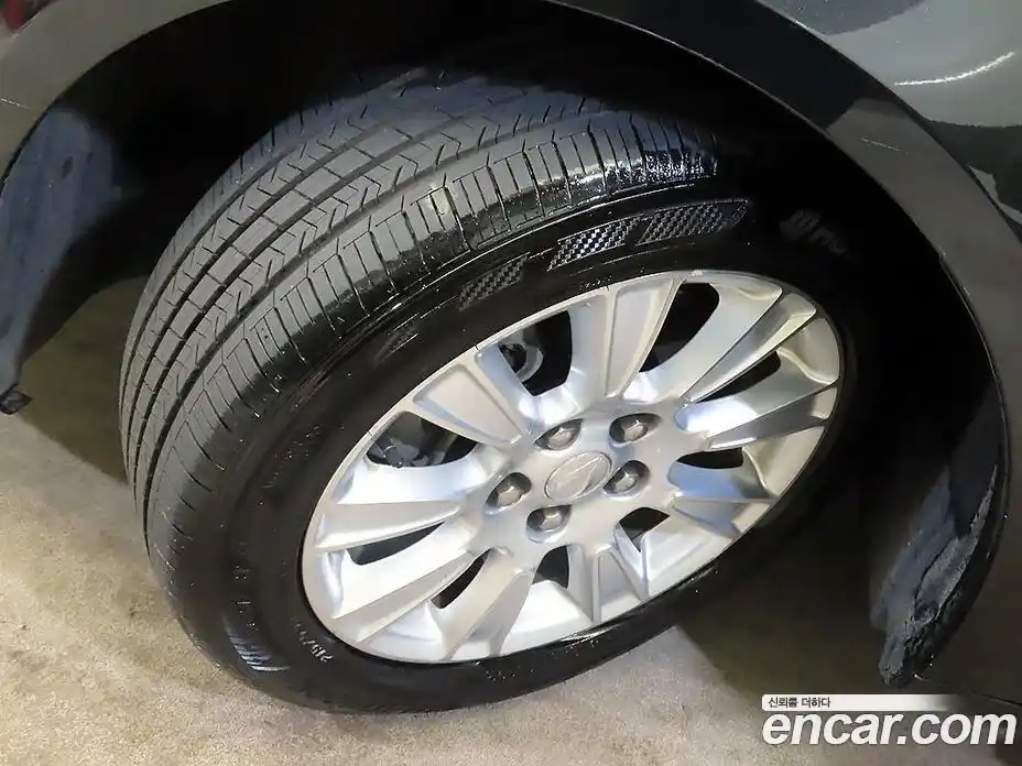 Chevrolet Alpheon 2011 2.4 Автомат в Москве № 328182, фото 19