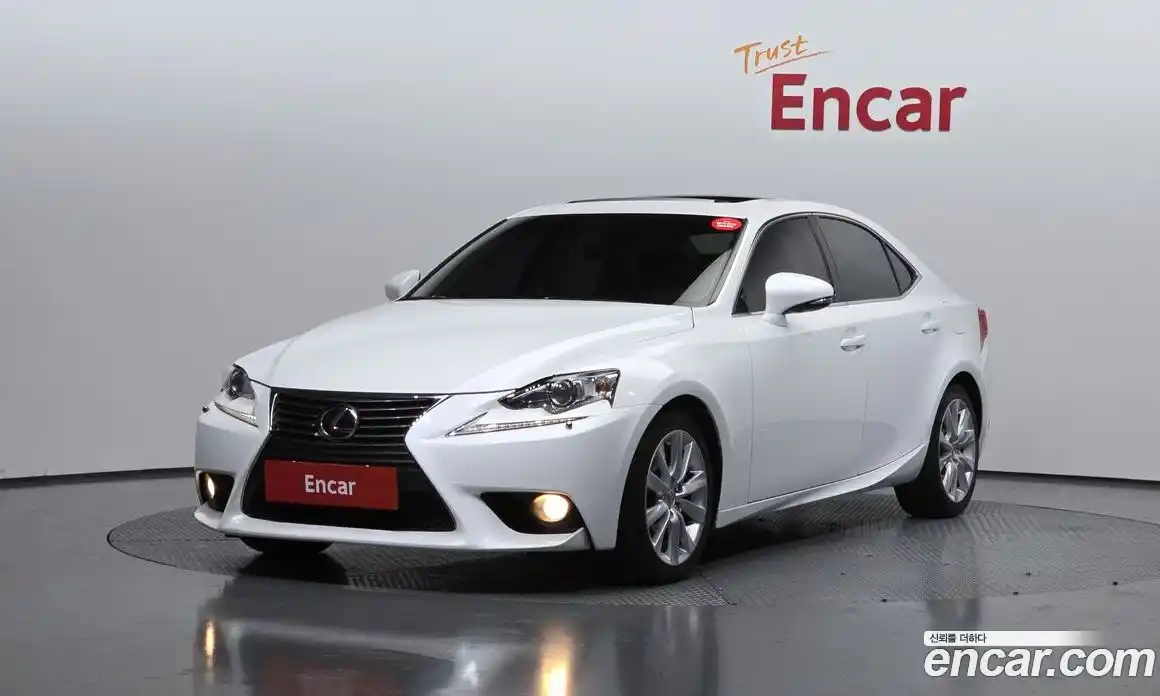 Lexus IS 2014 2.5 Автомат в Москве № 329595, фото 18
