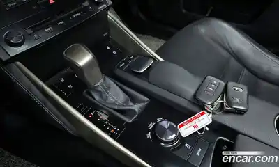 Lexus IS 2014 2.5 Автомат в Москве № 329595, миниатюра 4
