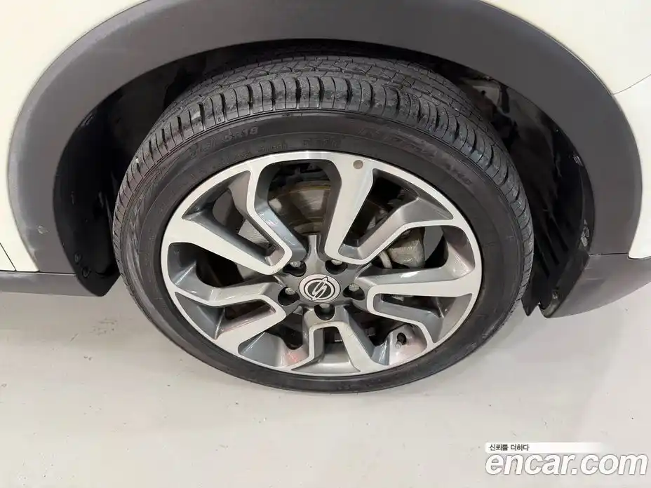 SsangYong TIBOLI 2016 1.6 Автомат в Москве № 33516, фото 19