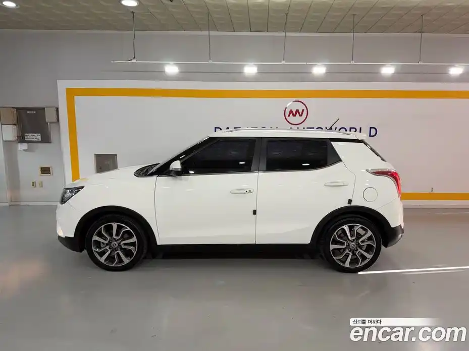 SsangYong TIBOLI 2016 1.6 Автомат в Москве № 33516, фото 3