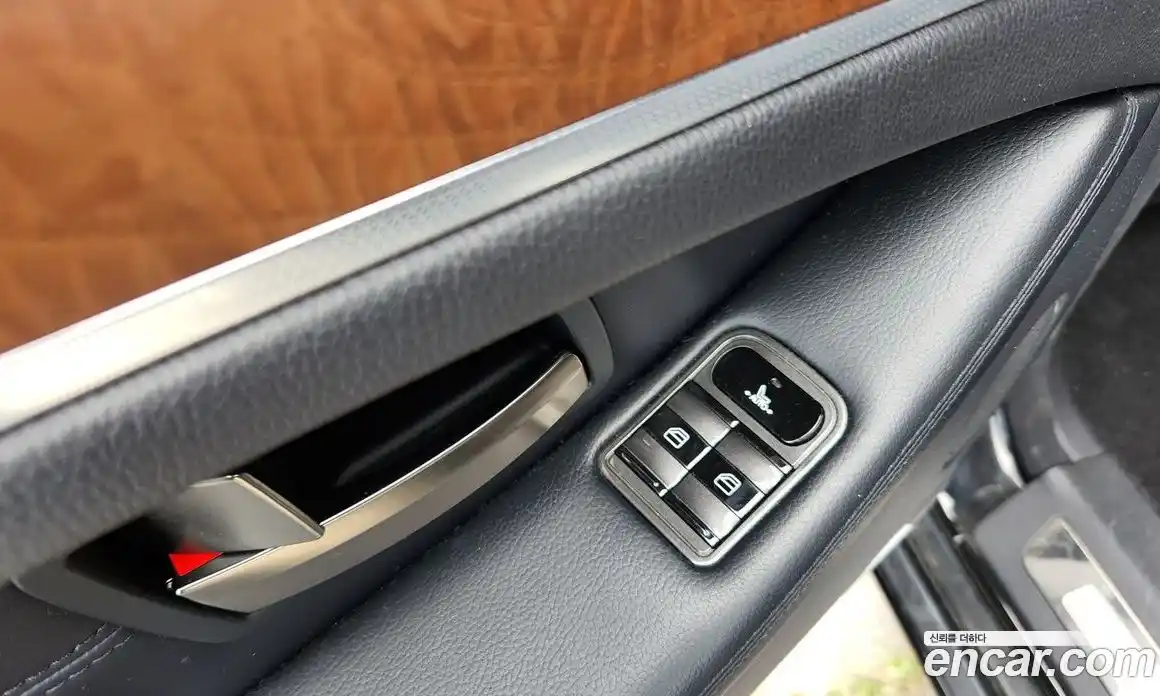 SsangYong Chairman 2015 3.6 Автомат в Москве № 33520, фото 16