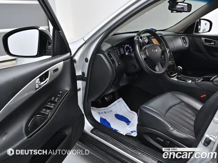 Infiniti EX 2012 3.5 Автомат в Москве № 336603, фото 11