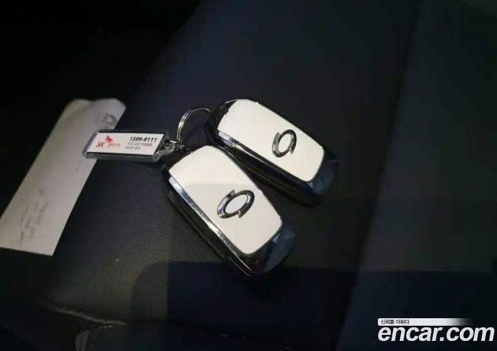 Renault SM6 2022 1.3 Автомат в Москве № 356261, фото 13