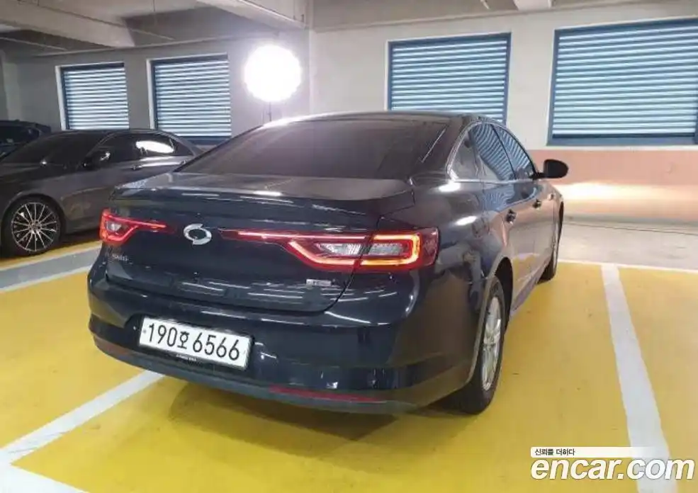 Renault SM6 2022 1.3 Автомат в Москве № 356261, фото 6