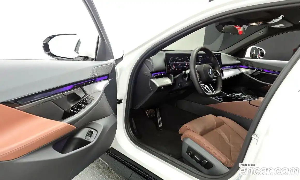 BMW 5-Series 2025 2.0 Автомат в Москве № 361612, фото 11