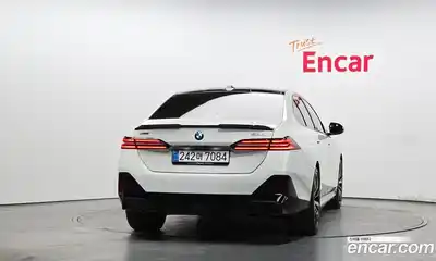 BMW 5-Series 2025 2.0 Автомат в Москве № 361612, миниатюра 4