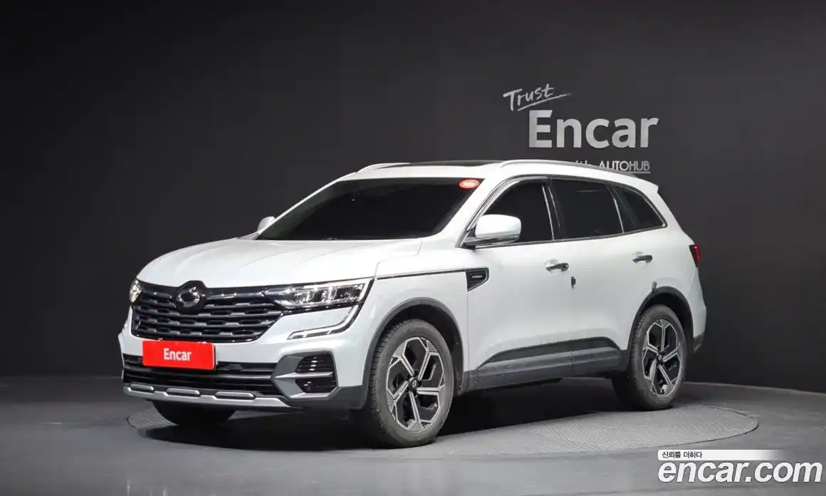 Renault QM6 2024 2.0 Автомат в Москве № 381987, фото 1