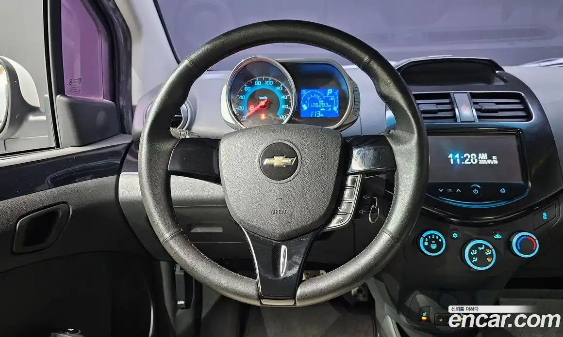 Chevrolet Spark 2015 1.0 Автомат в Москве № 39302, фото 11