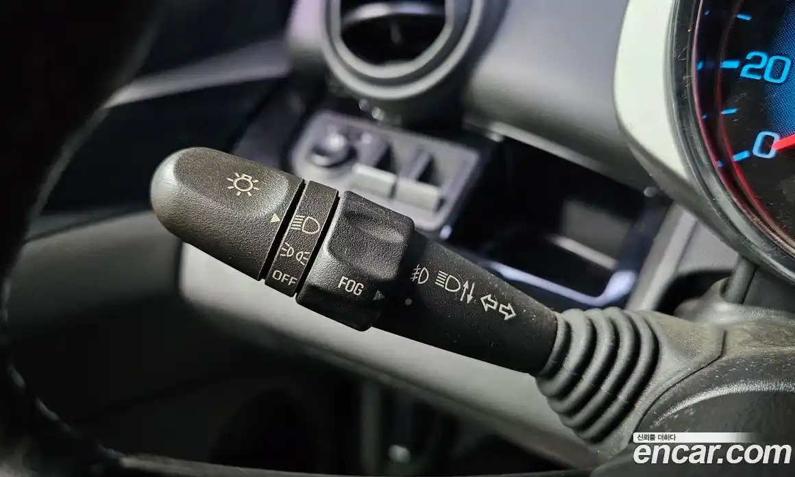 Chevrolet Spark 2015 1.0 Автомат в Москве № 39302, фото 16