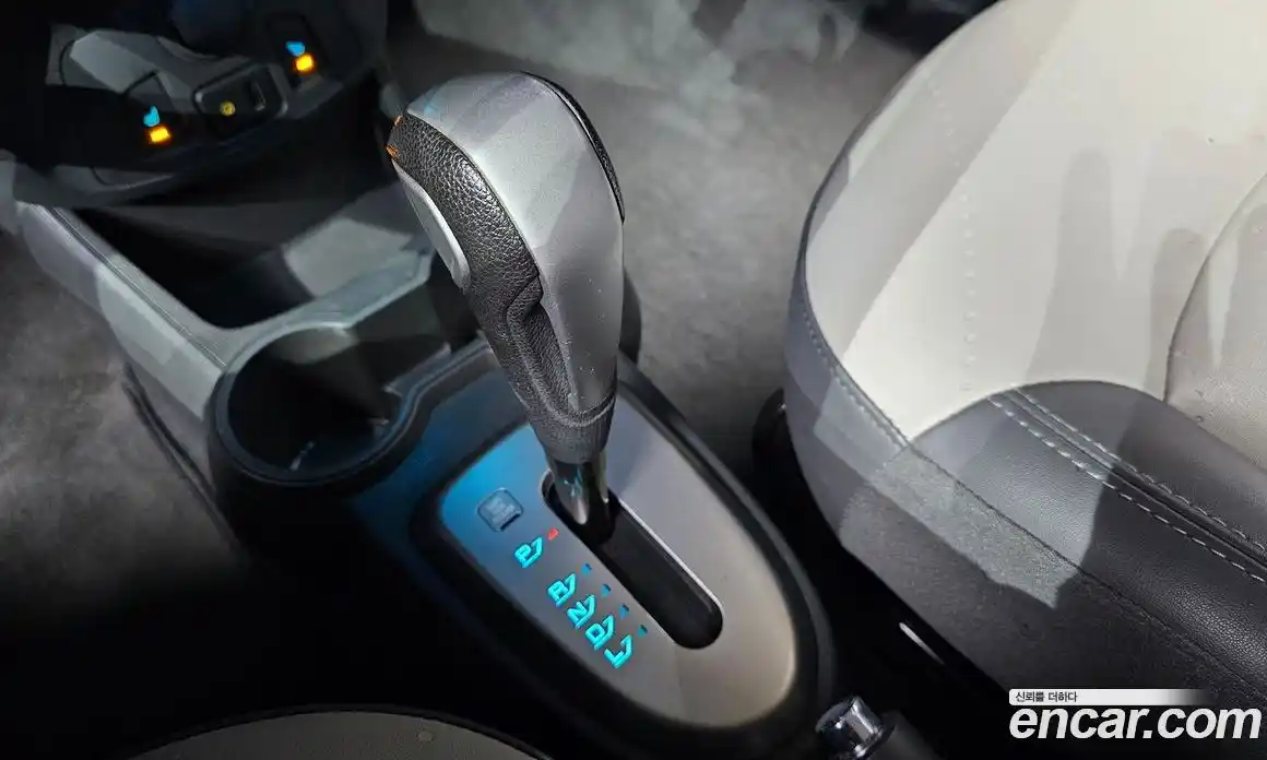 Chevrolet Spark 2015 1.0 Автомат в Москве № 39302, фото 9