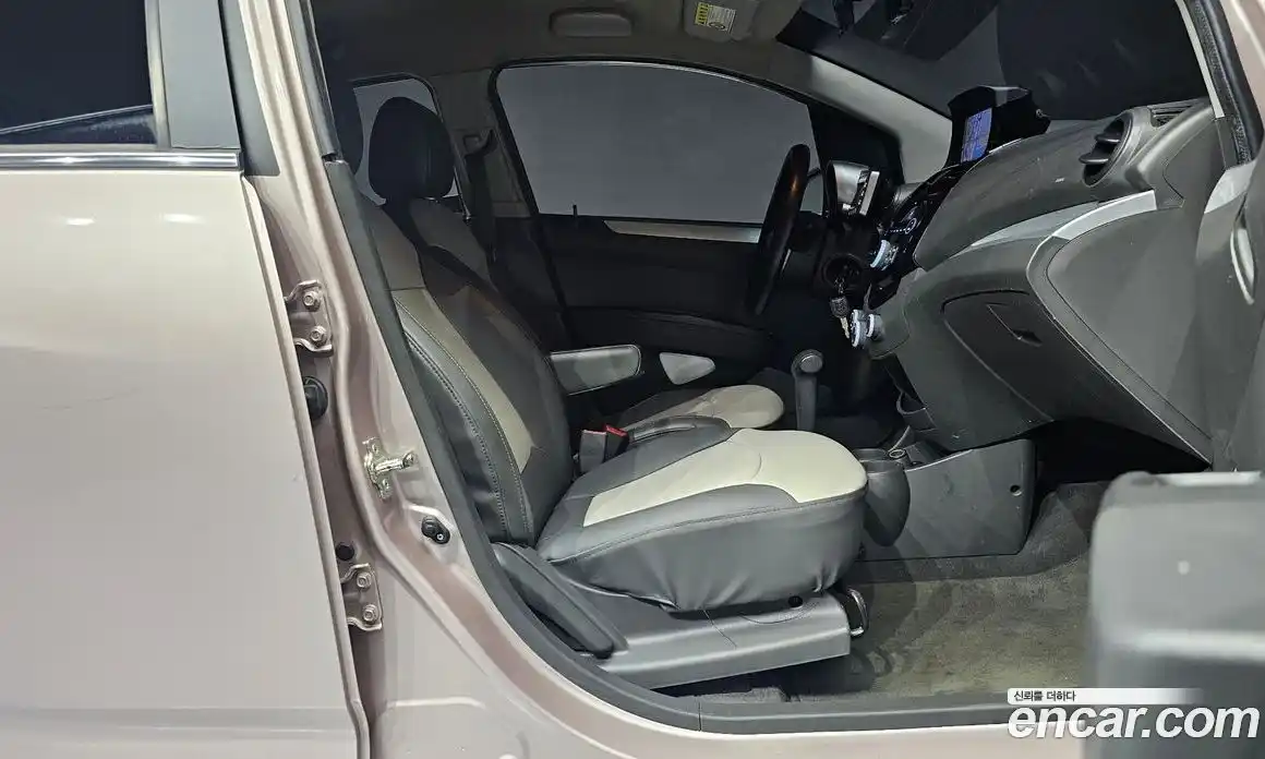 Chevrolet Spark 2012 1.0 Автомат в Москве № 39501, фото 19