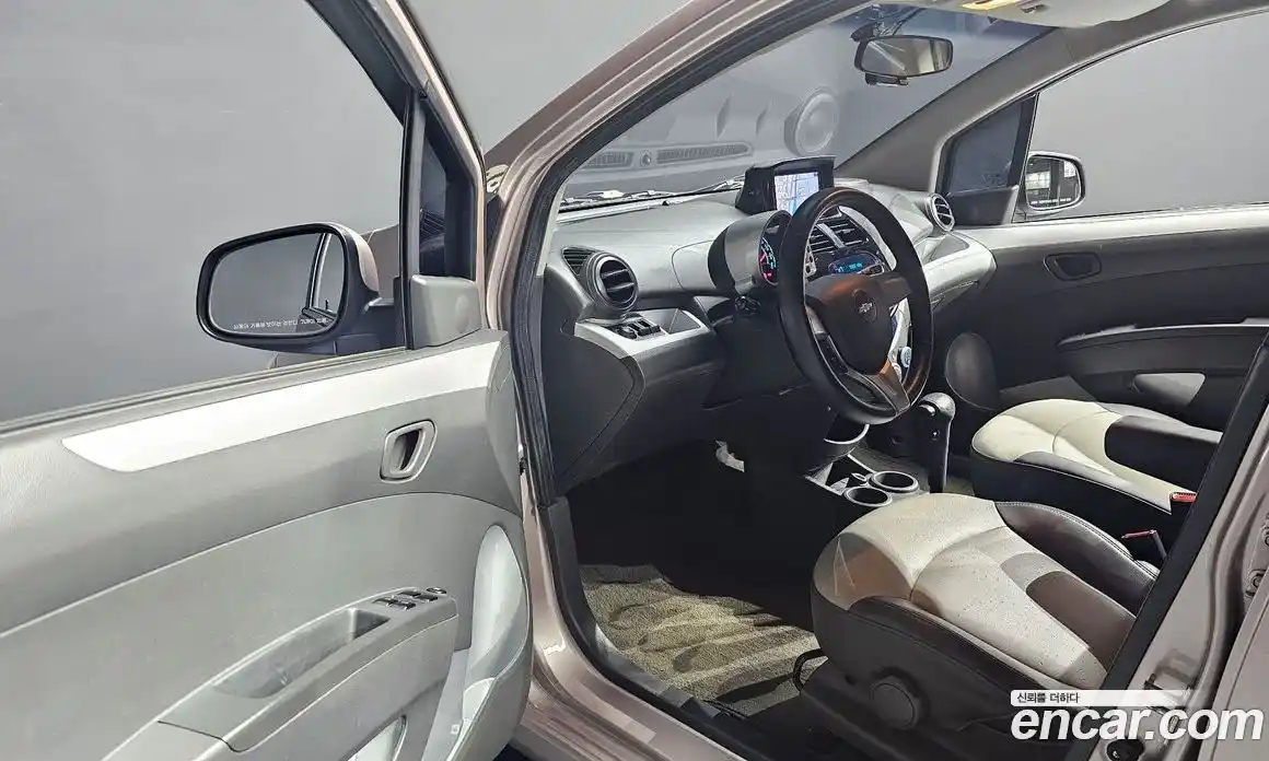 Chevrolet Spark 2012 1.0 Автомат в Москве № 39501, фото 20