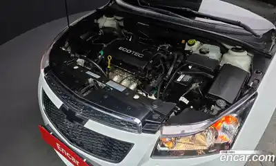 Chevrolet Cruze 2011 1.8 Автомат в Москве № 39599, миниатюра 3