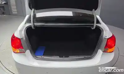 Chevrolet Cruze 2011 1.8 Автомат в Москве № 39599, миниатюра 4