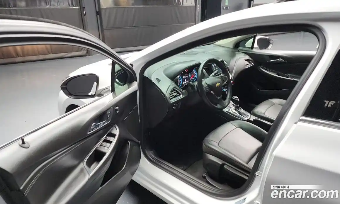 Chevrolet Cruze 2017 1.4 Автомат в Москве № 40120, фото 18