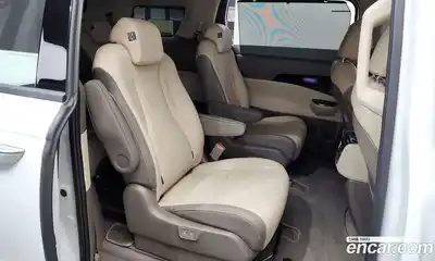 Kia Canival 2023 2.2 Автомат в Москве № 402260, миниатюра 12