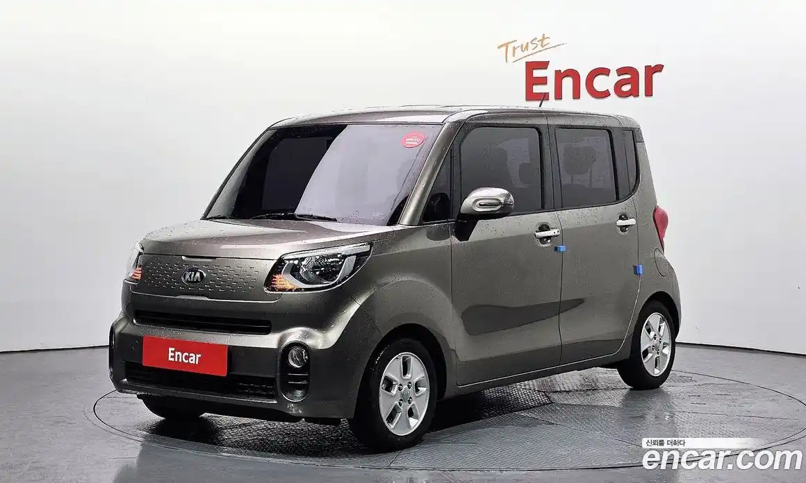 Kia Ray 2021 1.0 Автомат в Москве № 402746, фото 1