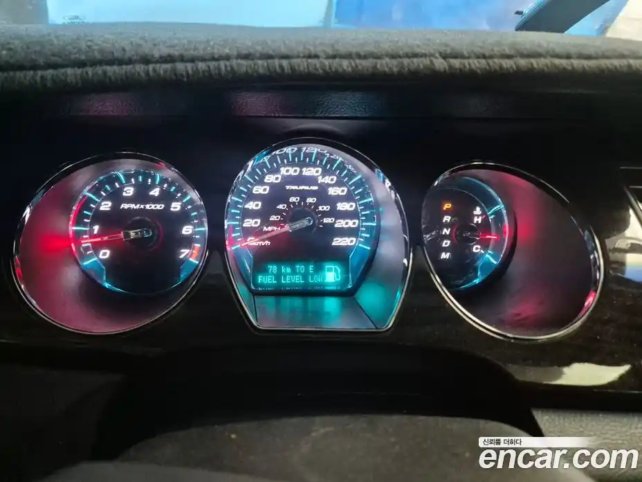 Ford Taurus 2011 3.5 Автомат в Москве № 403618, фото 8