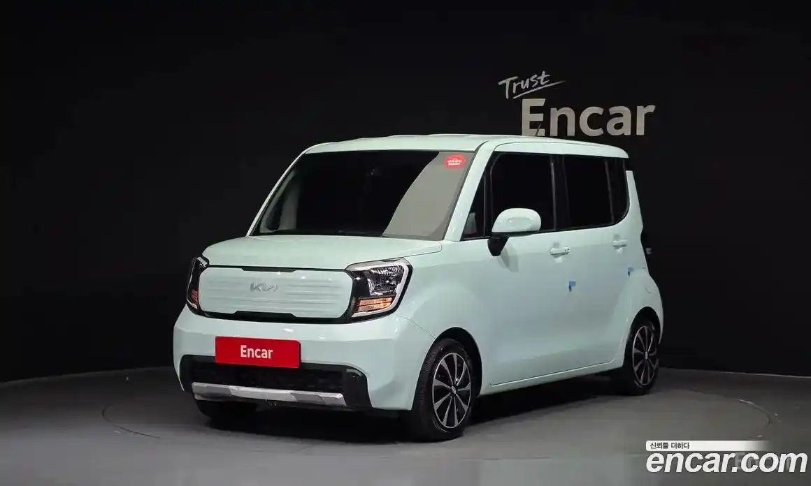 Kia Ray 2023 1.0 Автомат в Москве № 404145, фото 1