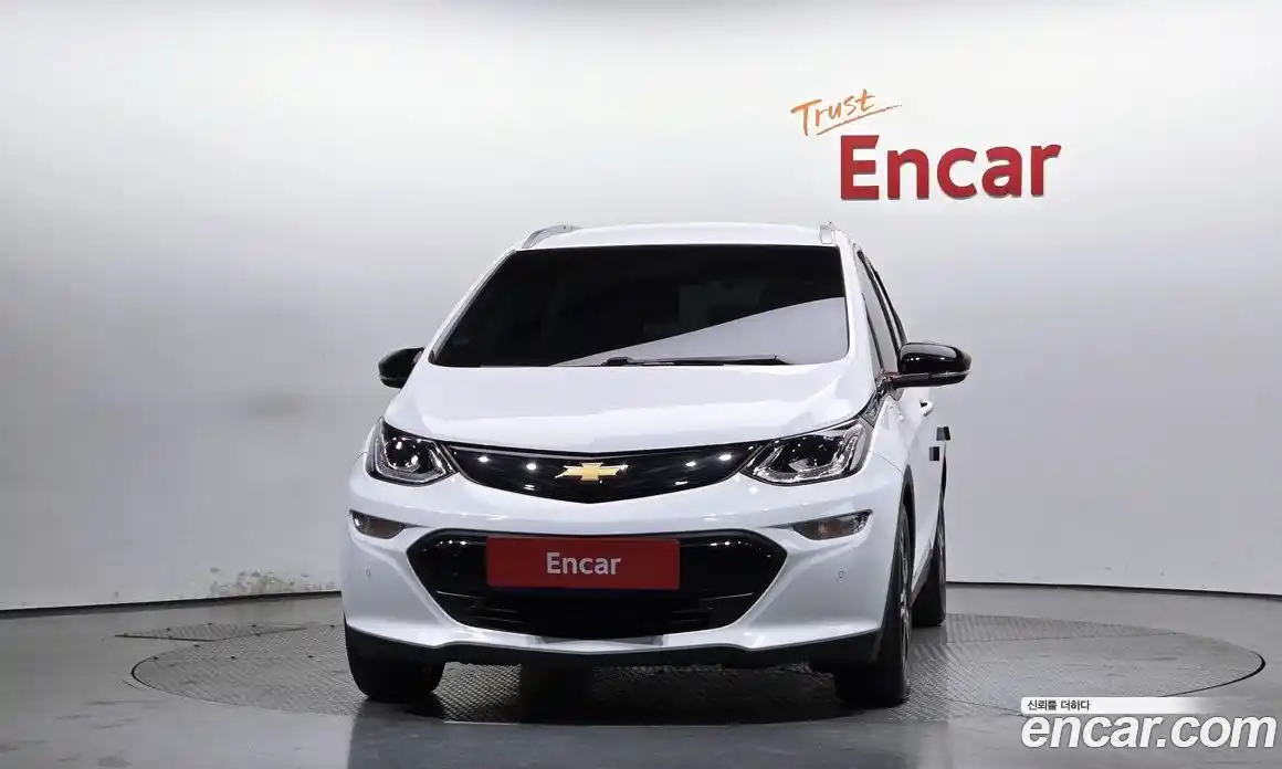 Chevrolet Bolt EV 2018 0.2 Автомат в Москве № 40448, фото 15