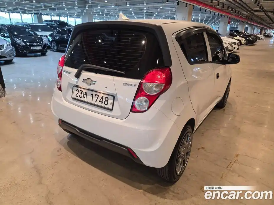 Chevrolet Spark 2014 1.0 Автомат в Москве № 40638, фото 6