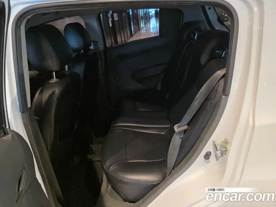 Chevrolet Spark 2014 1.0 Автомат в Москве № 40638, фото 8