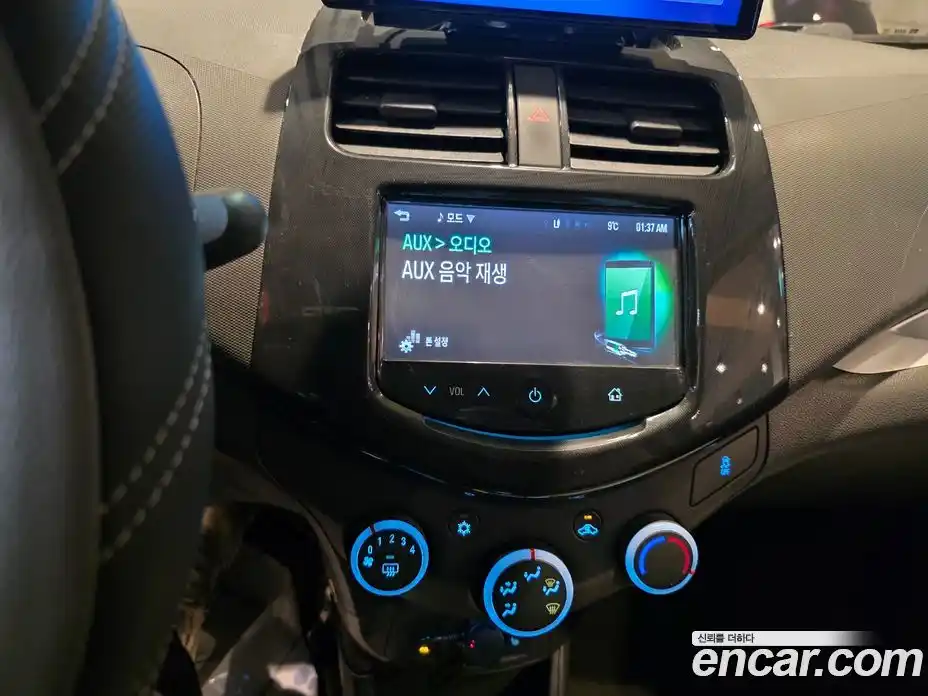 Chevrolet Spark 2014 1.0 Автомат в Москве № 40640, фото 10