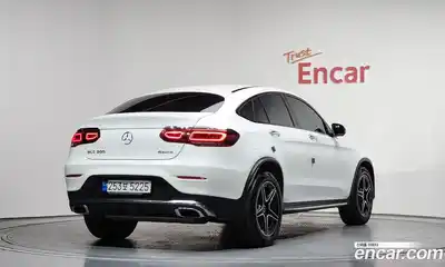 Mercedes-Benz GLC-Class 2023 2.0 Автомат в Москве № 412687, миниатюра 2