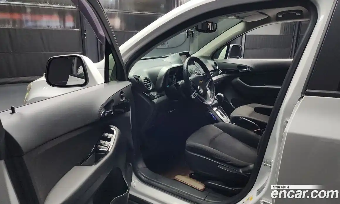 Chevrolet Orlando 2017 2.0 Автомат в Москве № 41445, фото 2